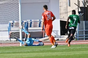 Καρμιώτισσα - Ολυμπιακός: Κυρίαρχος στη Λεμεσό, "μαυροπράσινο" τρίποντο-ανάσα!