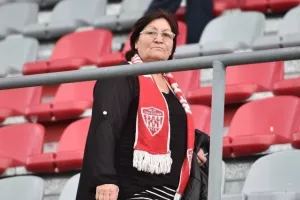 Νέα Σαλαμίνα - Καρμιώτισσα: Επιστροφή... με τον συνήθη ύποπτο (Φώτος)
