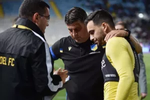 ΑΠΟΕΛ - Απόλλων: Σπουδαίο "διπλό" με δυο Κυπριακά γκολ! (φώτος)
