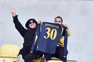 "Άρρωστοι" με... ΑΕΛ!