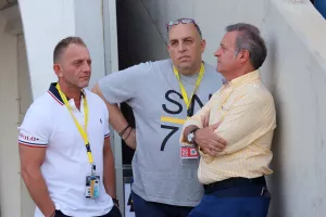 Σκυτάλη στον Βάσσο και... χώσιμο!