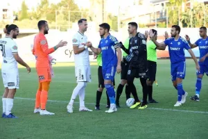 Δόξα-Ανόρθωση: Η "Κυρία" τράβηξε... πεντάσφαιρο (φώτος) 