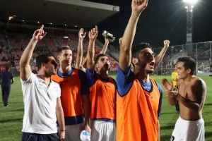 Στον... αέρα ο Κίρζης, στη Γαλλία