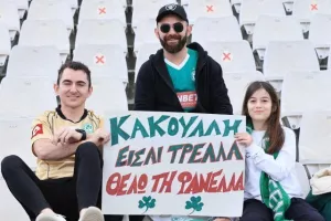 Φωτορεπορταζ/Το... πρασίνισαν οι Ομονοιάτες!