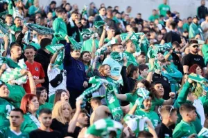 Φωτορεπορταζ/Το... πρασίνισαν οι Ομονοιάτες!