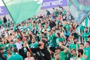 Φωτορεπορταζ/Το... πρασίνισαν οι Ομονοιάτες!