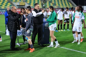 Εξαιρετική παρουσία/Τα καλύτερα έρχονται
