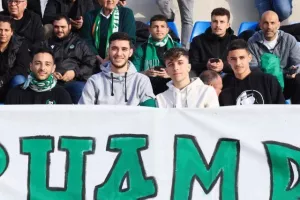 (Φωτορεπορτάζ) Ο κόσμος στο "Στέλιος Κυριακίδης"