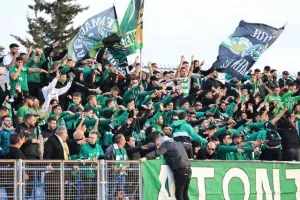 (Φωτορεπορτάζ) Ο κόσμος στο "Στέλιος Κυριακίδης"