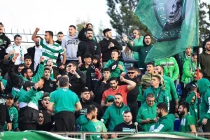 (Φωτορεπορτάζ) Ο κόσμος στο "Στέλιος Κυριακίδης"