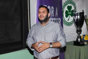 (ΦΩΤΟΣ) Ομονοιάτικη... εκδήλωση