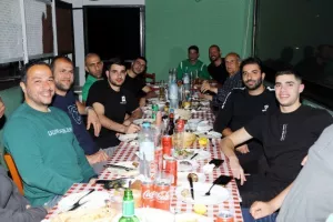 (ΦΩΤΟΣ) Ομονοιάτικη... εκδήλωση