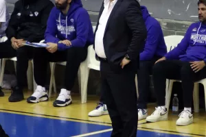 ΑΠΟΕΛ - Ανόρθωση: Αρχή με... break και "κατοστάρα" (φώτος)