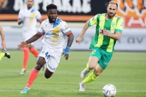 AEK - ΑΠΟΕΛ: Ο Τρισκόφσκι το μοίρασε στο τέλος! (φώτος)