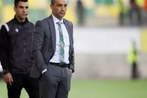 AEK - ΑΠΟΕΛ: Ο Τρισκόφσκι το μοίρασε στο τέλος! (φώτος)
