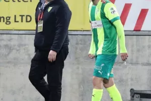 AEK - ΑΠΟΕΛ: Ο Τρισκόφσκι το μοίρασε στο τέλος! (φώτος)