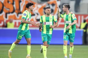 7 λεπτά ο Ναούμ
