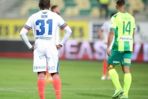 AEK - ΑΠΟΕΛ: Ο Τρισκόφσκι το μοίρασε στο τέλος! (φώτος)