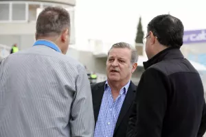 Πρόδρομος με Σωκράτη και Νίκο