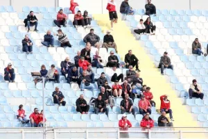 ΕΝΠ - Νέα Σαλαμίνα: “Κόλλησαν” στο μηδέν (φώτος)