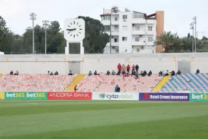 Ολυμπιακός - Νέα Σαλαμίνα: "Λύτρωση" στο τέλος με Ντόσις (φώτος)