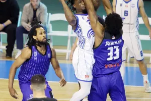 Dynatron Απόλλων - Ανόρθωση: "Κυρία"... στον τελικό, έγραψε ιστορία!  (φώτος)