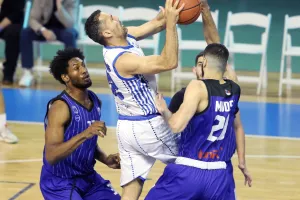 Dynatron Απόλλων - Ανόρθωση: "Κυρία"... στον τελικό, έγραψε ιστορία!  (φώτος)