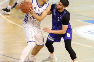 Dynatron Απόλλων - Ανόρθωση: "Κυρία"... στον τελικό, έγραψε ιστορία!  (φώτος)