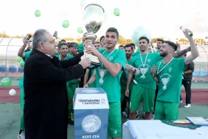(Φωτορεπορτάζ) H απονομή και τα έξαλλα πανηγύρια του Διγενή