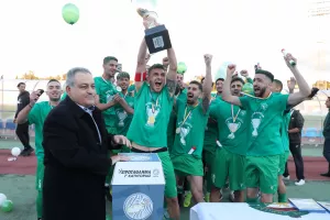 (Φωτορεπορτάζ) H απονομή και τα έξαλλα πανηγύρια του Διγενή
