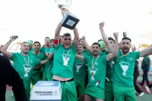 (Φωτορεπορτάζ) H απονομή και τα έξαλλα πανηγύρια του Διγενή