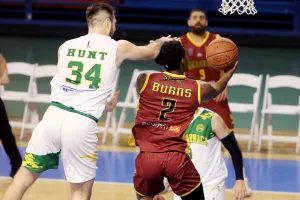 AEK - Kεραυνός: "Κιτρινοπράσινη" πρόκριση με super Hollingsworth (φώτος)
