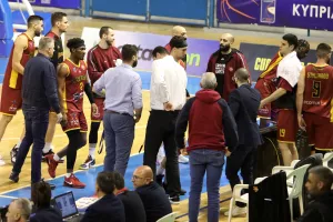 AEK - Kεραυνός: "Κιτρινοπράσινη" πρόκριση με super Hollingsworth (φώτος)