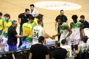 AEK - Kεραυνός: "Κιτρινοπράσινη" πρόκριση με super Hollingsworth (φώτος)
