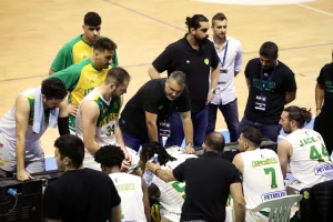 AEK - Kεραυνός: "Κιτρινοπράσινη" πρόκριση με super Hollingsworth (φώτος)
