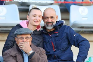 (Φωτορεπορτάζ) Ο κόσμος στο "Στέλιος Κυριακίδης"