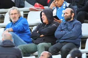 (Φωτορεπορτάζ) Ο κόσμος στο "Στέλιος Κυριακίδης"
