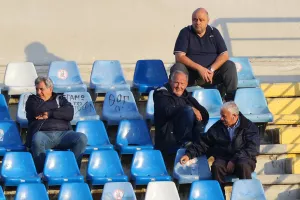 (Φωτορεπορτάζ) Ο κόσμος στο "Στέλιος Κυριακίδης"