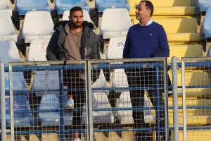 (Φωτορεπορτάζ) Ο κόσμος στο "Στέλιος Κυριακίδης"