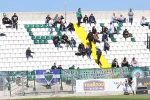 Δόξα - Ολυμπιακός: Η γκολάρα Σαντίκ έκανε την διαφορά (φώτος)