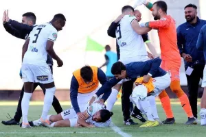 Δόξα - Ολυμπιακός: Η γκολάρα Σαντίκ έκανε την διαφορά (φώτος)