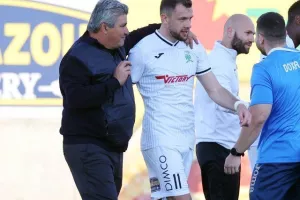 Δόξα - Ολυμπιακός: Η γκολάρα Σαντίκ έκανε την διαφορά (φώτος)