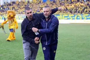 ΑΕΛ - Ολυμπιακός: Στον τελικό με... ζωγραφιά του κορυφαίου Μεντόσα! (Φώτος)