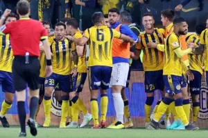 ΑΕΛ - Ολυμπιακός: Στον τελικό με... ζωγραφιά του κορυφαίου Μεντόσα! (Φώτος)