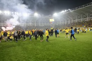 ΑΕΛ - Ολυμπιακός: Στον τελικό με... ζωγραφιά του κορυφαίου Μεντόσα! (Φώτος)