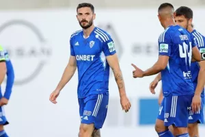 Δόξα-Ανόρθωση: Η "Κυρία" τράβηξε... πεντάσφαιρο (φώτος) 