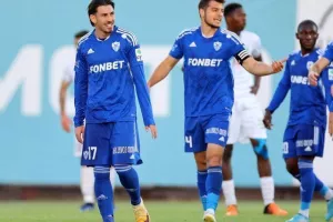 Δόξα-Ανόρθωση: Η "Κυρία" τράβηξε... πεντάσφαιρο (φώτος) 