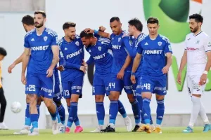 Δόξα-Ανόρθωση: Η "Κυρία" τράβηξε... πεντάσφαιρο (φώτος) 