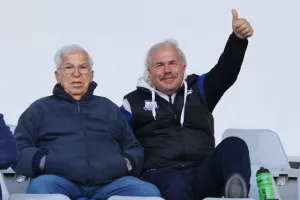  Απόλλων - ΑΕΚ: Ζωντανός με γκολάρα του αρχηγού! (φώτος)