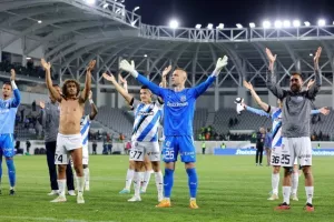 (Βίντεο/Φώτος) Χέρια ψηλά, "φωνή" ο κόσμος, μαζί τους οι παίκτες!